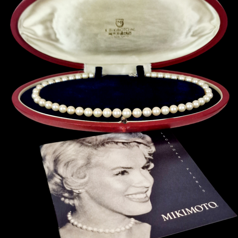 Mikimoto Cultured Pearl and Jewellery Designer – Rare Limited Edition Marilyn Monroe Pearl Gold & Diamond Necklace 1999